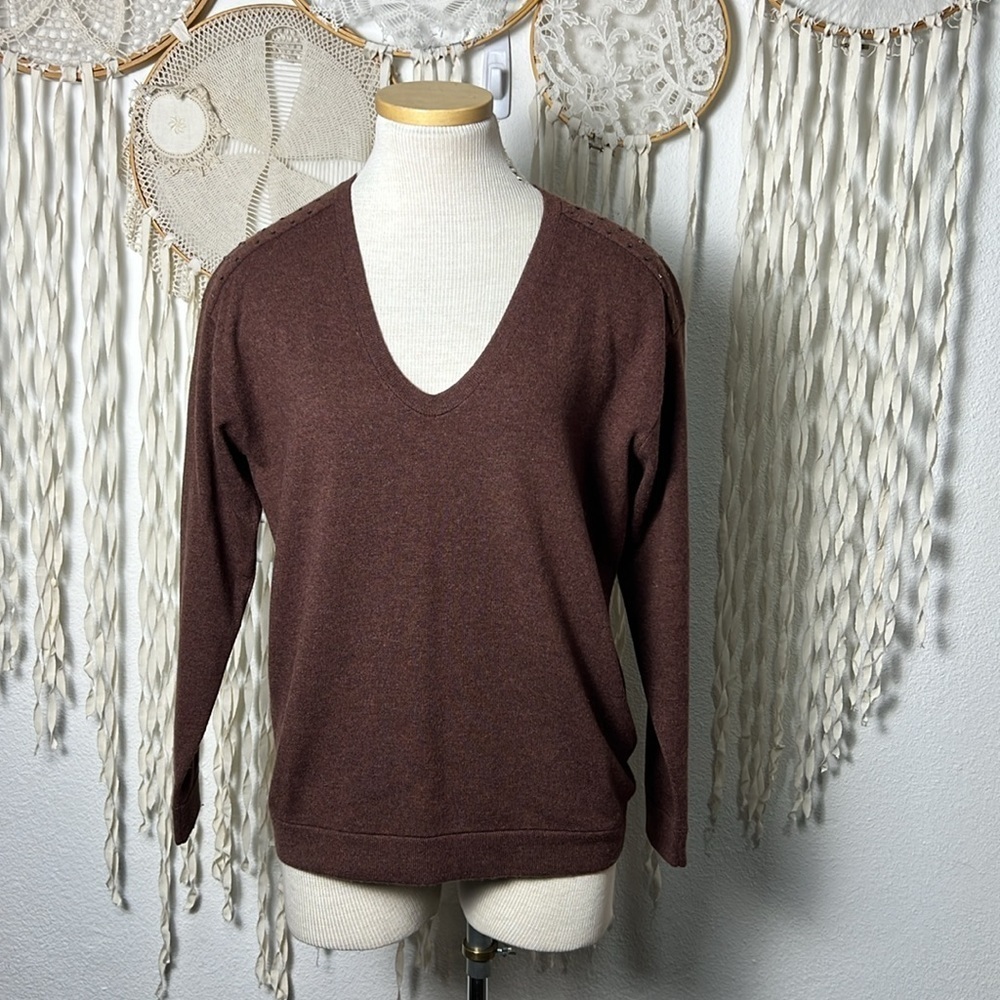 Brunello Cucinelli Cinnamon Colored Cashmere V-Neck Sweater Size M - Picture 1 of 12